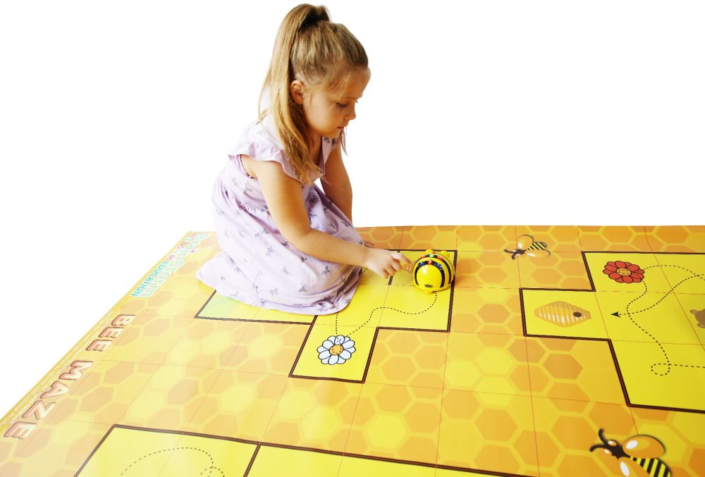 Robotics Activity Mat: Bee Maze